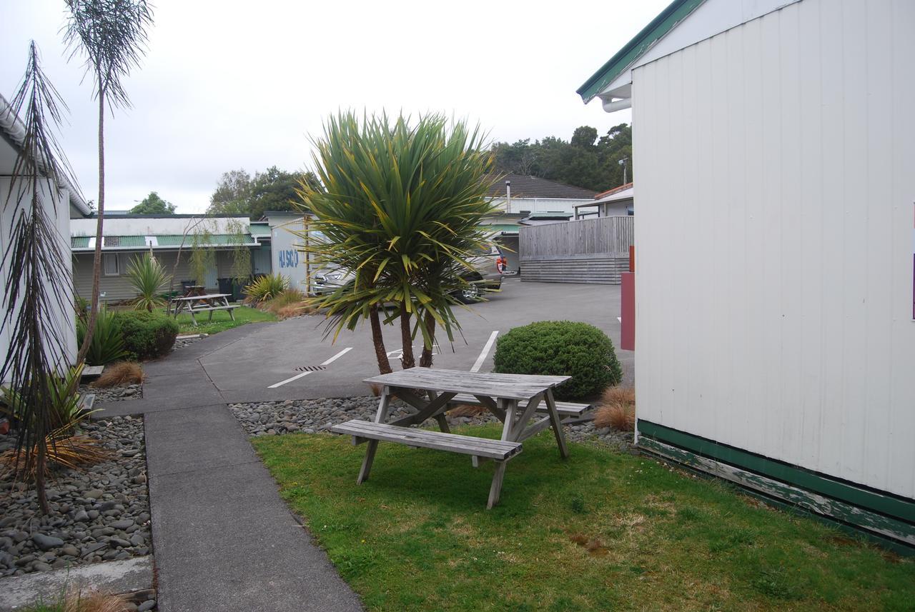 Ohakune Central Backpackers & Cabins Exterior photo